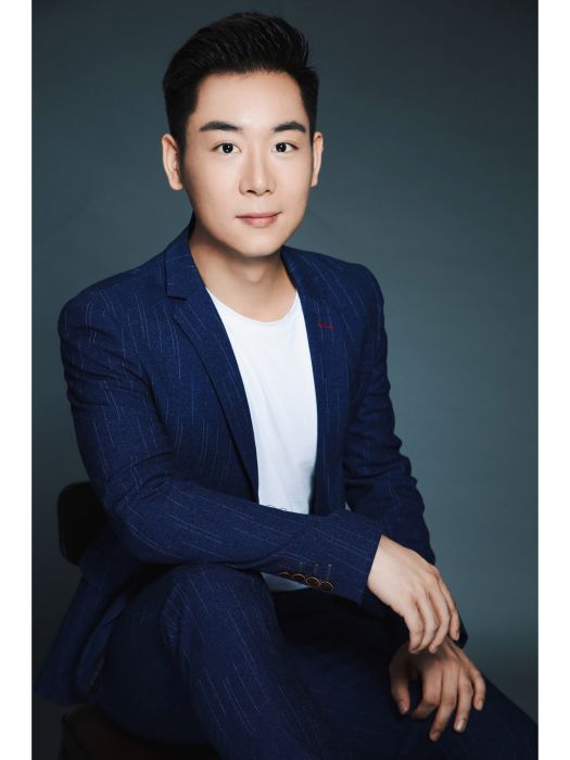 王翔宇(廣東廣播電視台電視融媒中心主持人) 王翔宇(廣東廣播電視台電視融媒中心主持人)
