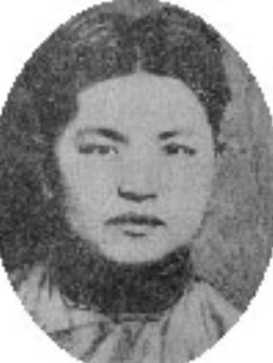 張嘉仁 張嘉仁