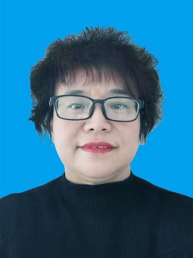 江玉華(平泉市榆樹林子中心國小教師) 江玉華(平泉市榆樹林子中心國小教師)