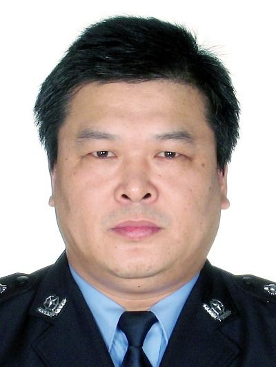 鄭建民(浙江省嘉興市公安局監管支隊原支隊長,三級高級警長) 鄭建民(浙江省嘉興市公安局監管支隊原支隊長,三級高級警長)