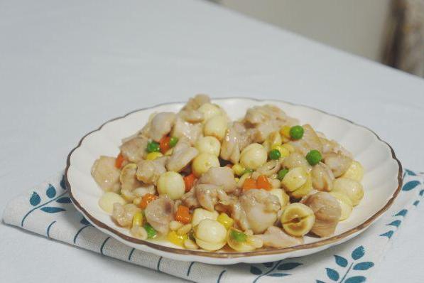 松仁雞米 松仁雞米