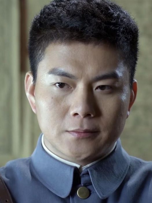 杜凌雲(抗戰劇《手槍隊》中的角色) 杜凌雲(抗戰劇《手槍隊》中的角色)