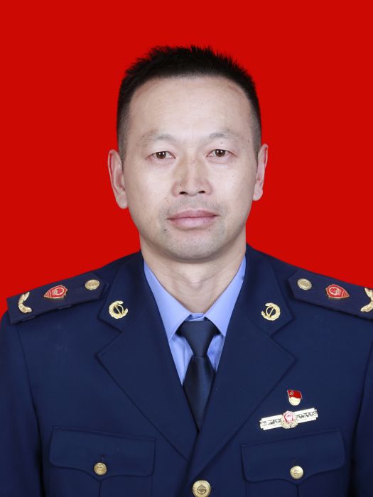 王立軍(浙江省永康市市場監督管理局黨委委員、副局長) 王立軍(浙江省永康市市場監督管理局黨委委員、副局長)