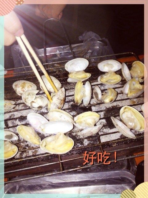 炭火烤蜆子 炭火烤蜆子