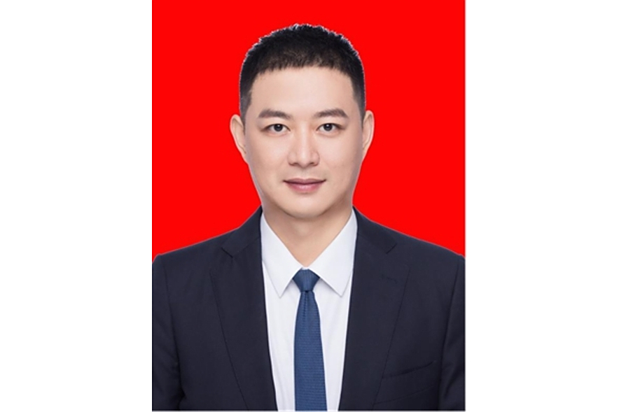 陸強(江西中灣農業生態園林有限公司董事長) 陸強(江西中灣農業生態園林有限公司董事長)