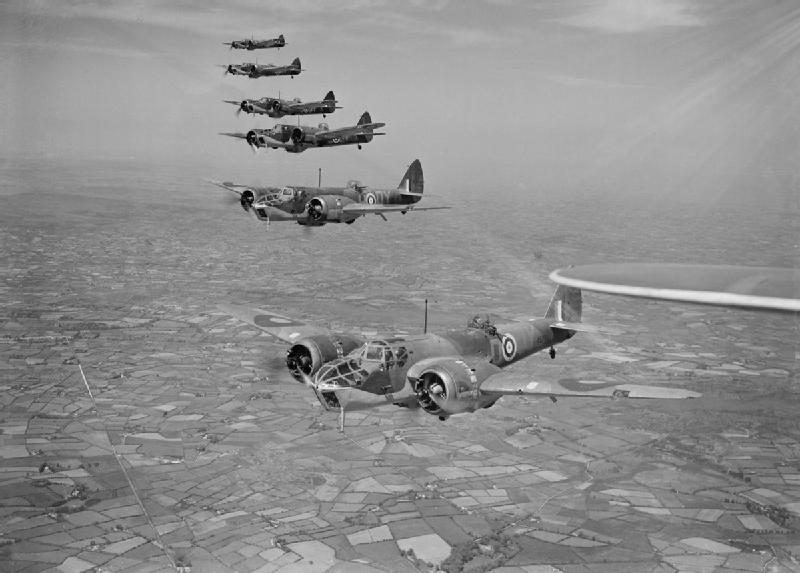 Bristol_Blenheim_Mk_IVFs_of_No._254_Squadron_RAF_flying_from