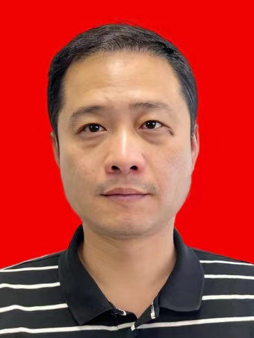 周川(湖南省長沙市長沙縣農業農村局黨組成員、總農藝師) 周川(湖南省長沙市長沙縣農業農村局黨組成員、總農藝師)