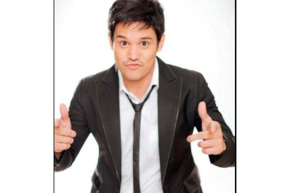 Mark Acueza Mark Acueza