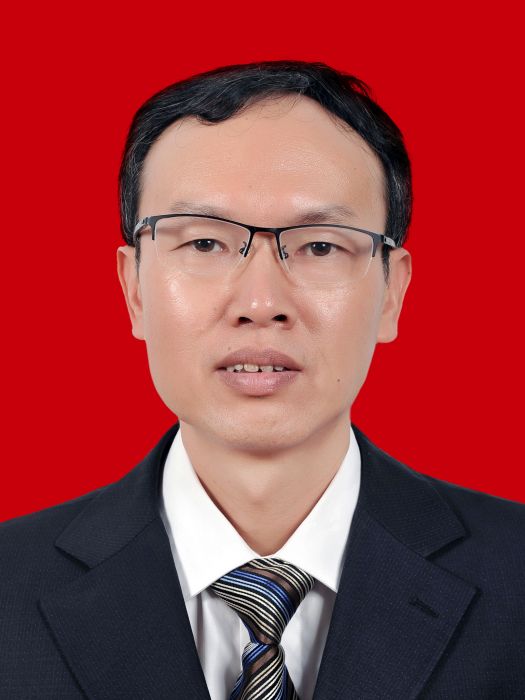 林燕斌(泉州半導體高新技術產業園區管委會副主任、南安分園區辦事處主任)