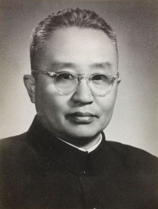 李宇超(原中共河間地委副書記兼宣傳部長) 李宇超(原中共河間地委副書記兼宣傳部長)