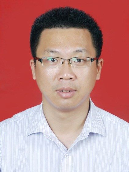 肖安平(安徽省銅陵市義安區商務局黨組成員、執法大隊大隊長) 肖安平(安徽省銅陵市義安區商務局黨組成員、執法大隊大隊長)