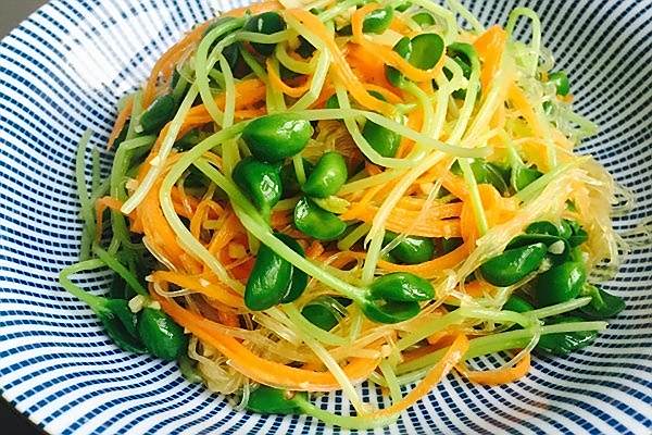 豆苗冬粉塔