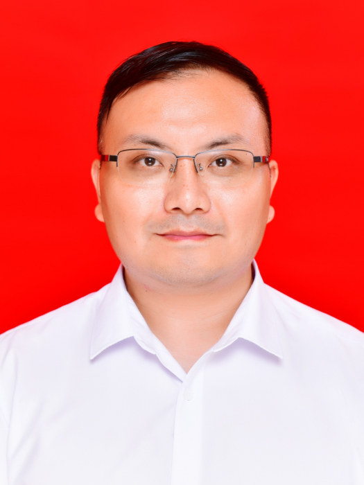 王琦(重慶市大足區經濟信息中心副主任) 王琦(重慶市大足區經濟信息中心副主任)