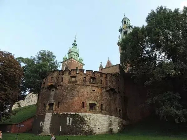 磚石加固後的克拉科夫城堡