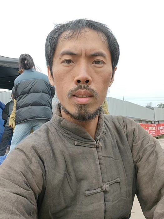 夏致強
