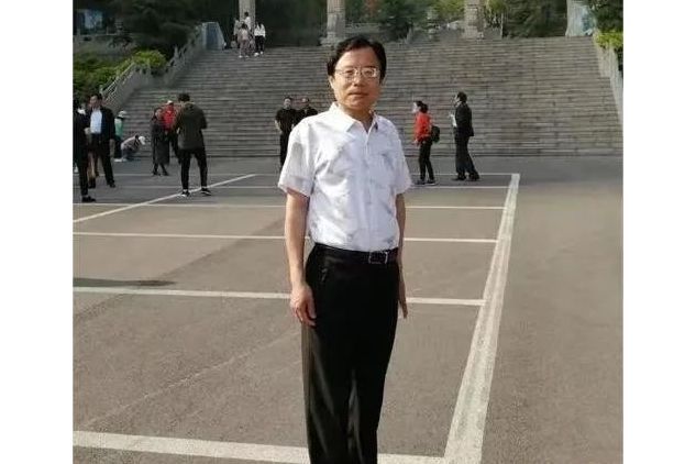 林峰(中華詩詞學會副會長) 林峰(中華詩詞學會副會長)