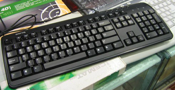 台式剪刀腳鍵盤經典之作：明基A800海貝鍵盤