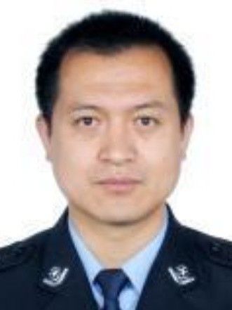 馬勁松(河北省張家口市赤城縣政府黨組成員、副縣長,公安局黨委書記、局長、督察長) 馬勁松(河北省張家口市赤城縣政府黨組成員、副縣長,公安局黨委書記、局長、督察長)