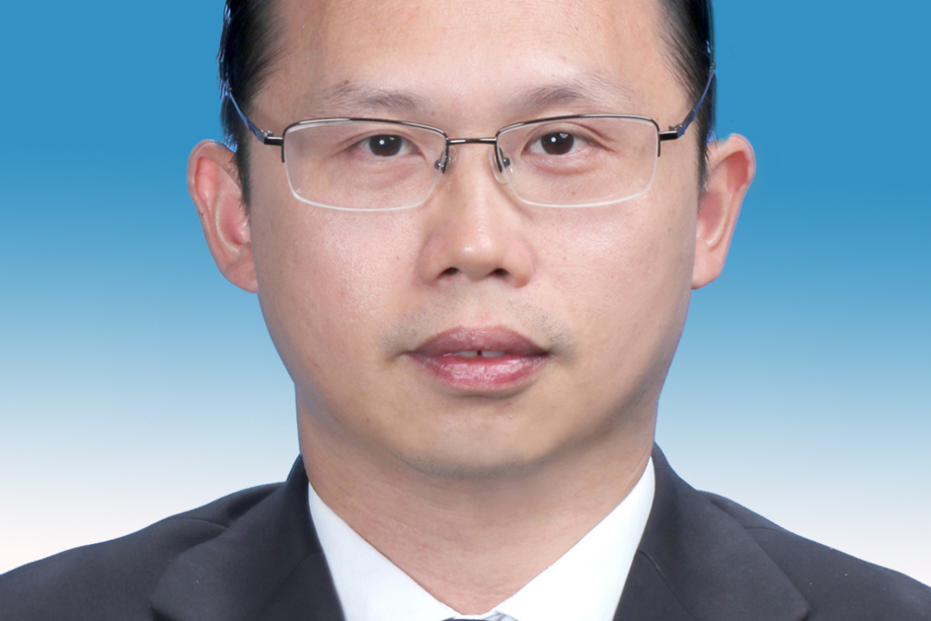 邱偉(江西省萍鄉市安源區委副書記、區政府黨組書記、區長) 邱偉(江西省萍鄉市安源區委副書記、區政府黨組書記、區長)