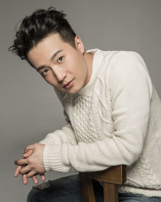 李霆(演員) 李霆(演員)