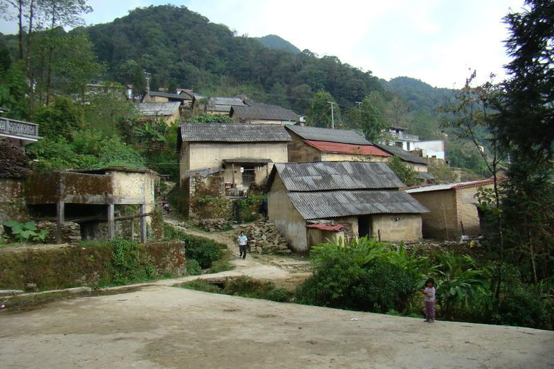 銅廠箐村(易門縣小街鄉獅子山村民委員會下轄村) 銅廠箐村(易門縣小街鄉獅子山村民委員會下轄村)