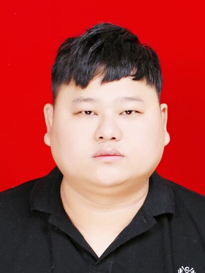 黃少波(江西省撫州市東鄉縣鄧家鄉黨委副書記、鄉長。) 黃少波(江西省撫州市東鄉縣鄧家鄉黨委副書記、鄉長。)