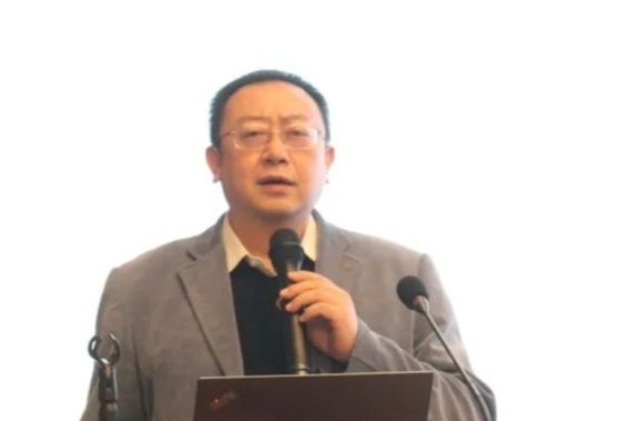 周旭(上海鋼聯獨立董事) 周旭(上海鋼聯獨立董事)