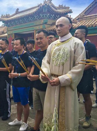 易柏辰 易柏辰