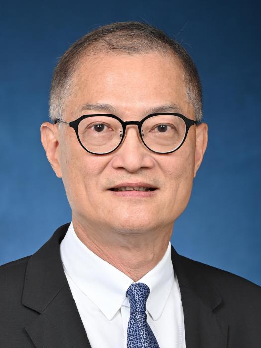 盧寵茂(香港特別行政區政府醫務衛生局局長) 盧寵茂(香港特別行政區政府醫務衛生局局長)