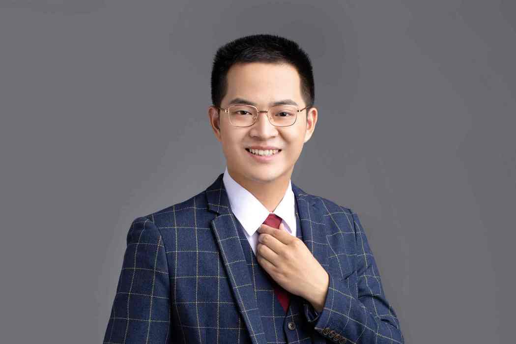 林浩楠(職場綜合成長力CEMIT教育系統原創研發人) 林浩楠(職場綜合成長力CEMIT教育系統原創研發人)