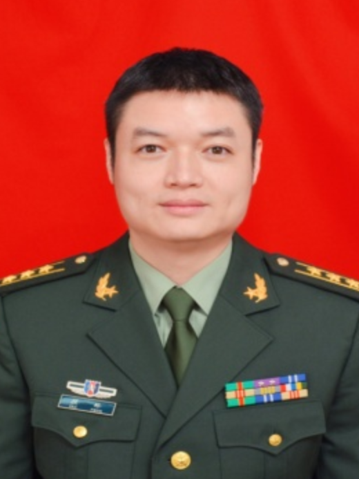 顏峰(廣東省清遠市清城區政府黨組成員,區人民武裝部部長) 顏峰(廣東省清遠市清城區政府黨組成員,區人民武裝部部長)