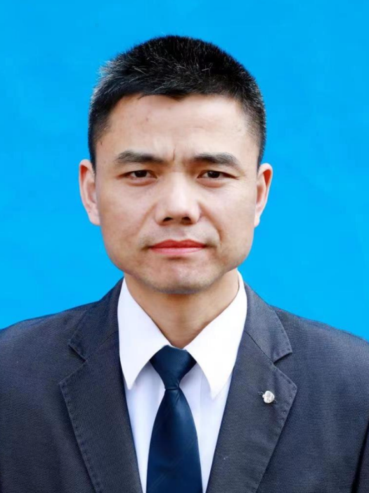 何玉龍(湖南省常德市安鄉縣醫保局黨組書記、局長) 何玉龍(湖南省常德市安鄉縣醫保局黨組書記、局長)