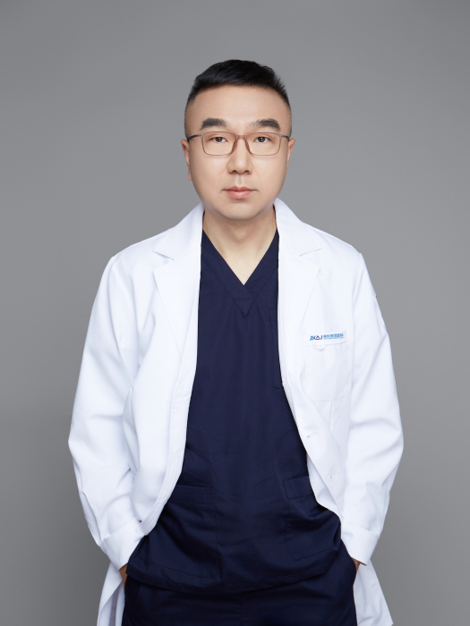 范宇(成都錦欣愛囝醫院院長) 范宇(成都錦欣愛囝醫院院長)
