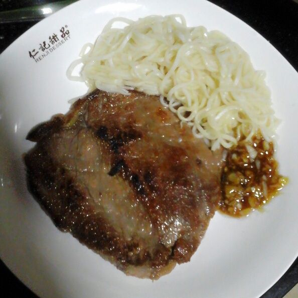 香煎牛扒 香煎牛扒