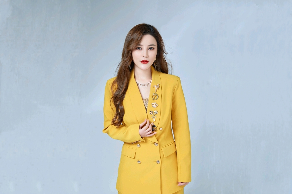 王莎莎(中國內地女歌手) 王莎莎(中國內地女歌手)