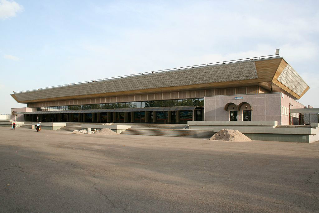 塔什乾國際機場