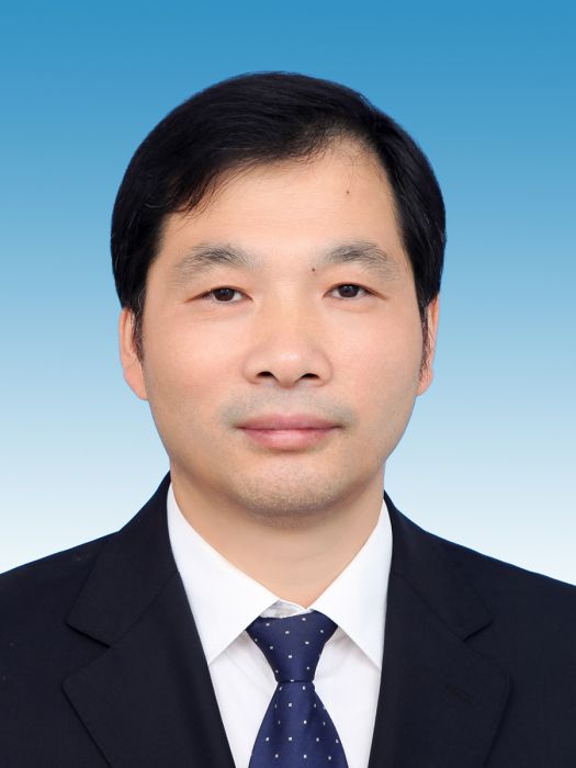 張軍偉(中共浙江省委軍民融合發展委員會辦公室副主任,浙江省國防動員辦公室副主任、黨組成員) 張軍偉(中共浙江省委軍民融合發展委員會辦公室副主任,浙江省國防動員辦公室副主任、黨組成員)