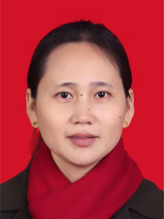 胡葉(上海頤和苑老年服務中心生活管家部主管) 胡葉(上海頤和苑老年服務中心生活管家部主管)