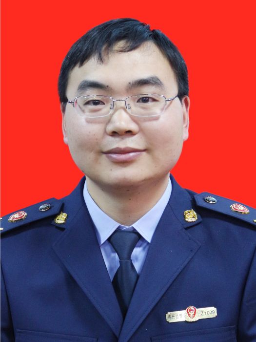 張福林(貴州省鎮遠縣市場監督管理局黨組成員、副局長) 張福林(貴州省鎮遠縣市場監督管理局黨組成員、副局長)