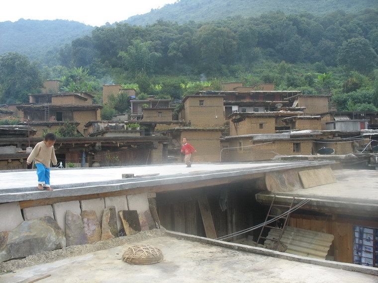 務丕拉村 務丕拉村