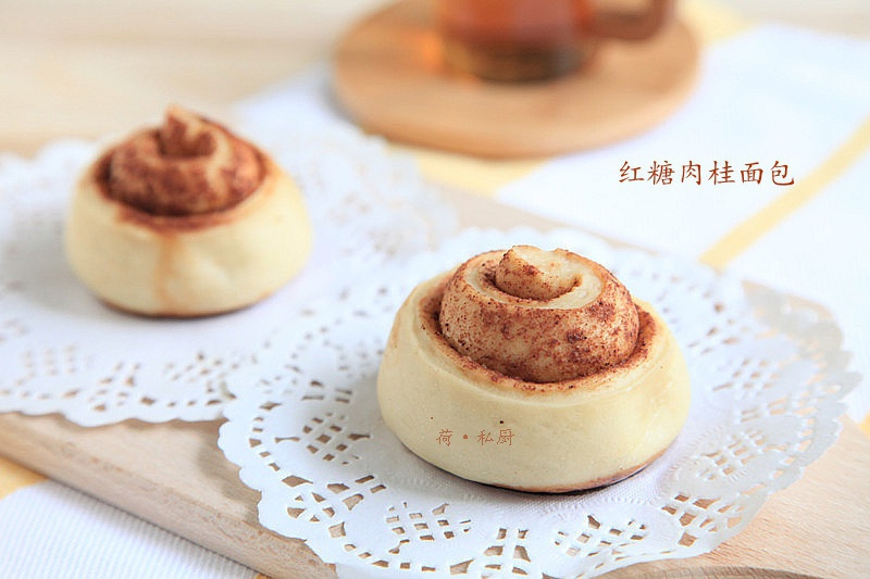 紅糖肉桂麵包 紅糖肉桂麵包