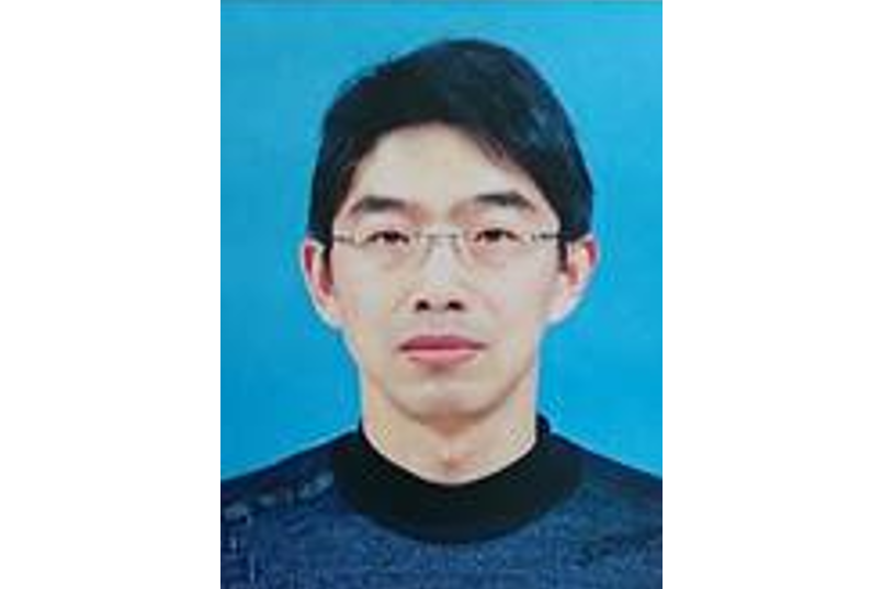 王俊明(哈爾濱理工大學理學院教授) 王俊明(哈爾濱理工大學理學院教授)