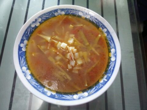 土豆番茄竹筍湯