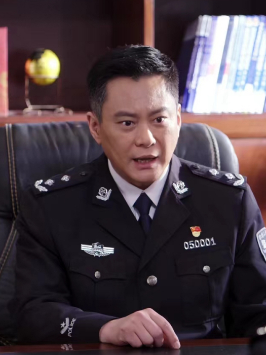 盧洪權 盧洪權
