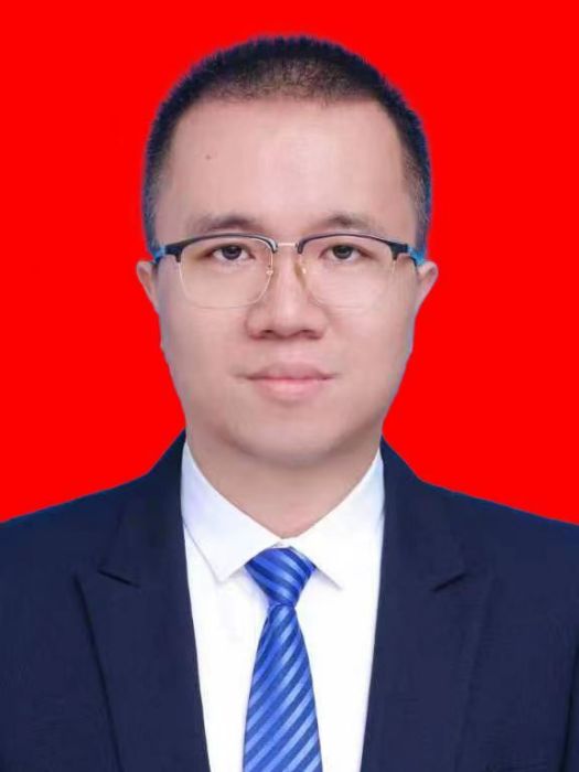熊壯(四川省眉山市東坡區國有資產和金融工作局局長) 熊壯(四川省眉山市東坡區國有資產和金融工作局局長)