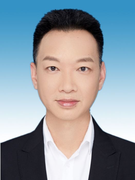 楊輝(福建省福州市鼓樓區委副書記、鼓樓區政府黨組書記、區長) 楊輝(福建省福州市鼓樓區委副書記、鼓樓區政府黨組書記、區長)