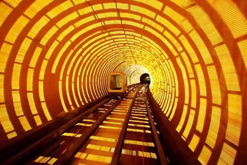 上海外灘觀光隧道