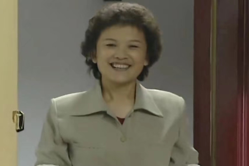 秦紓娟 秦紓娟