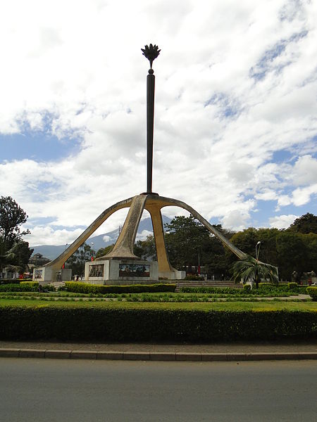 阿魯沙中心的Uhuru紀念碑