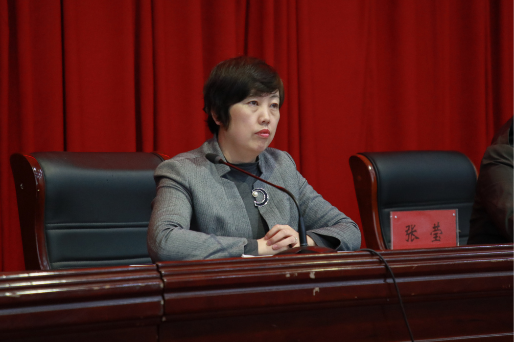 張瑩(鄭州市第九中學校長) 張瑩(鄭州市第九中學校長)
